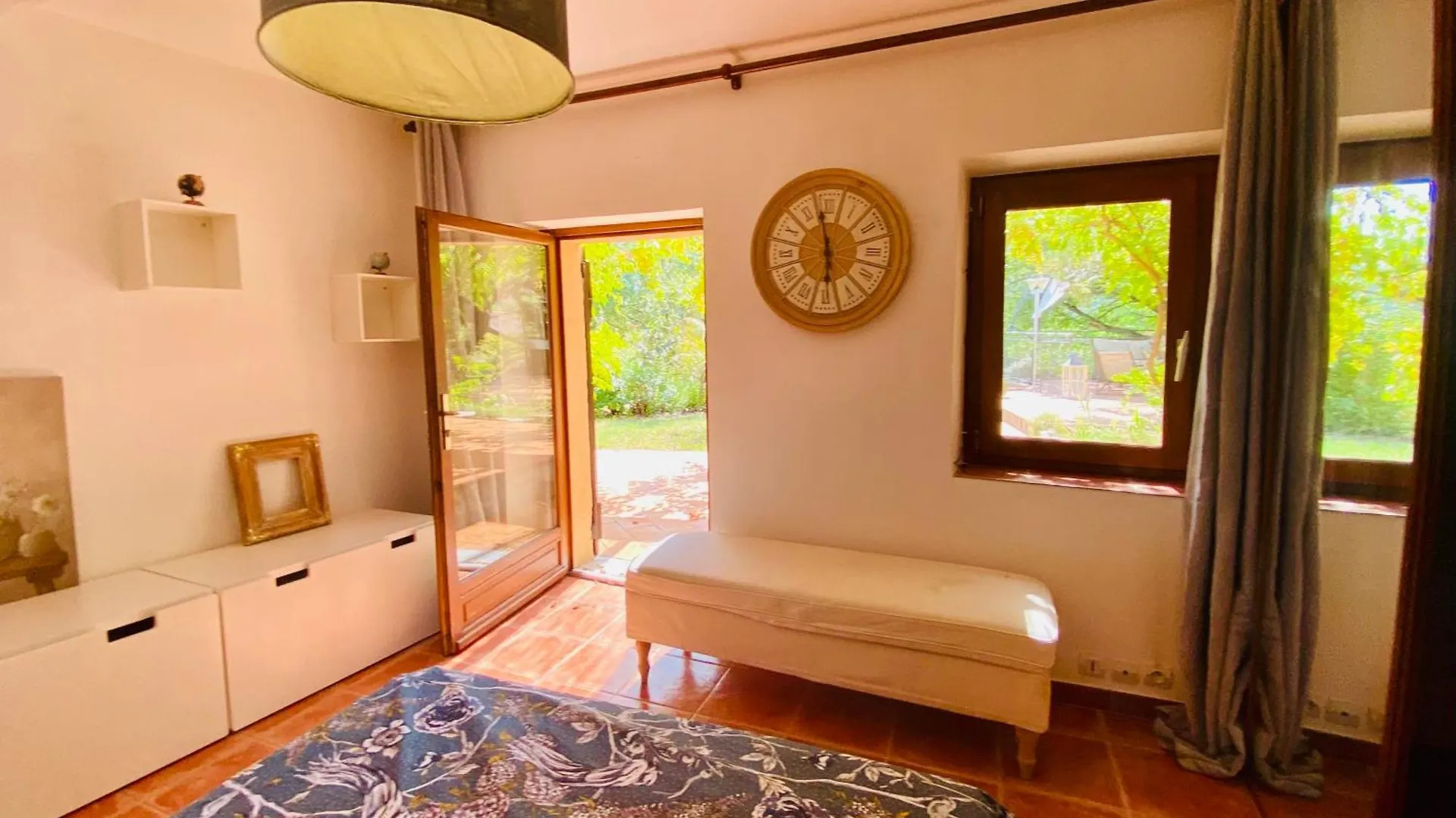 Les Santolines Bed & Breakfast Lorgues