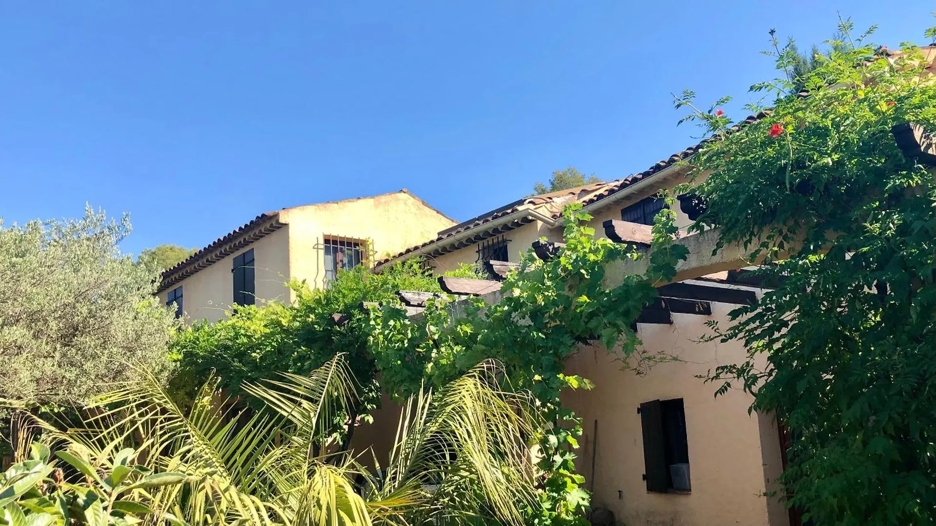 Les Santolines Bed & Breakfast Lorgues France